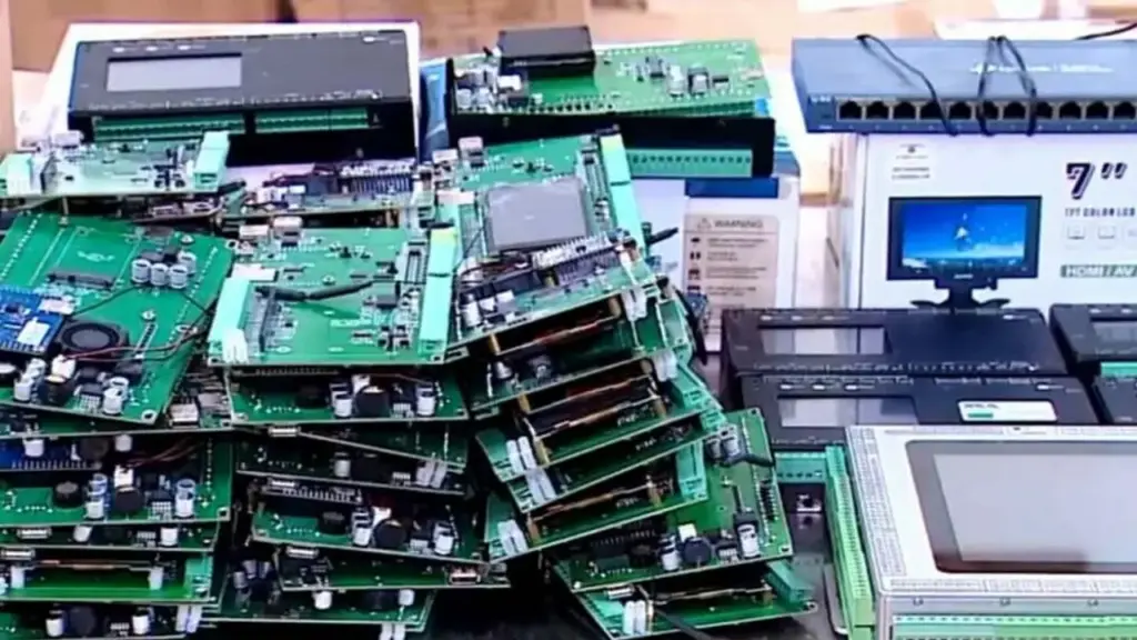 74 người bị khởi tố trong vụ chỉnh sửa chỉ số quan trắc môi trường