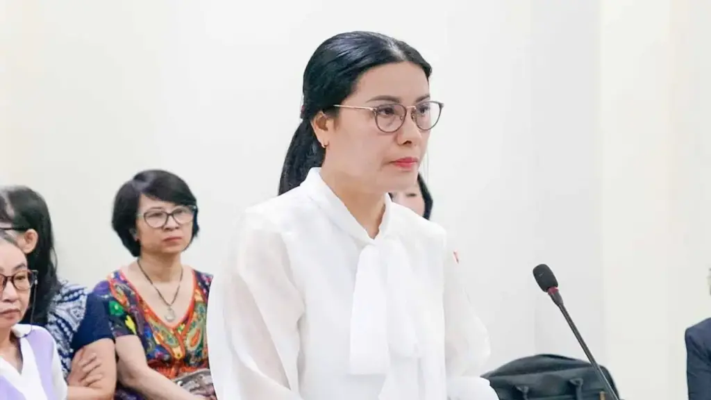 Cựu hiệu trưởng bị đề nghị 4-5 năm tù trong vụ thu sai một tỷ đồng dạy thêm