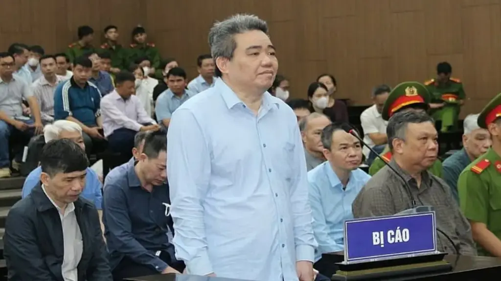 Đại gia xin bán 175 cây vàng, 1.000 m2 đất khắc phục hậu quả vụ đưa hối lộ