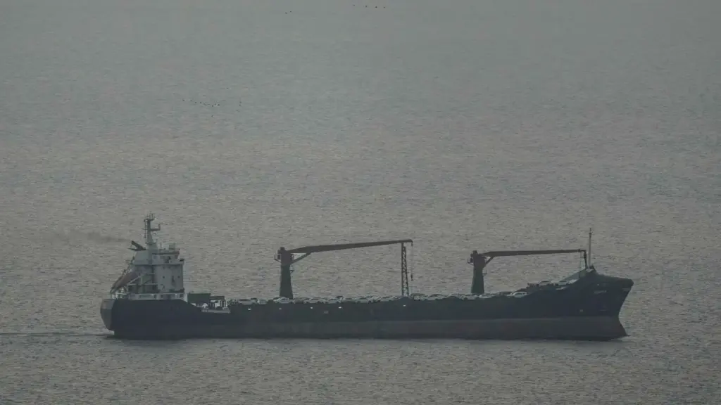 Iran dọa chặn mọi tàu liên quan các 'cảng thù địch'