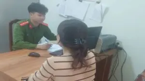 Một phụ nữ bị cảnh cáo vì đăng tin chưa kiểm chứng về tân binh