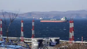 Nga cấm xuất khẩu xăng từ 1/4