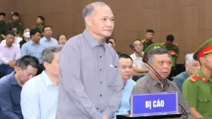 Cựu thứ trưởng nông nghiệp bị đề nghị 4-5 năm tù vì nhận quà 4,5 tỷ đồng