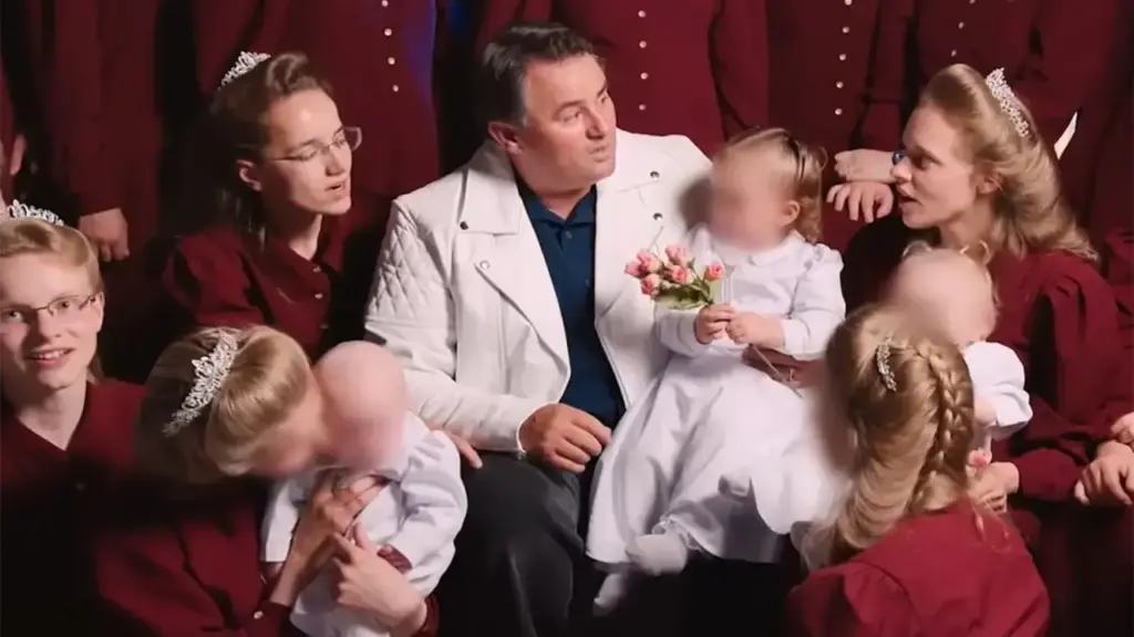 Kế hoạch thâm nhập giáo phái, phá đường dây bóc lột tình dục