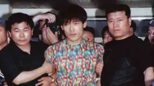 Kẻ vượt ngục được 12 bạn gái che chở trong 907 ngày đào tẩu