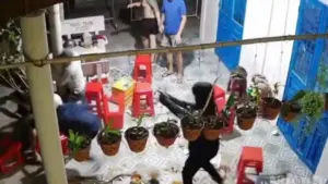 Truy bắt nhóm đối tượng xông vào nhà, bắn người đang nhậu