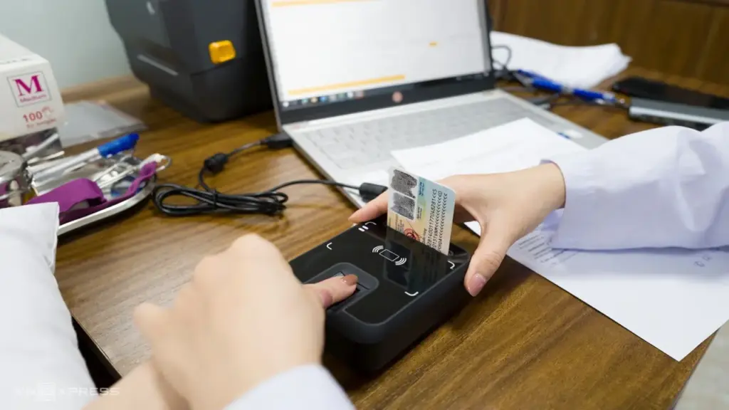 Công an bỏ thủ tục thu thập thông tin sinh trắc học về ADN, giọng nói