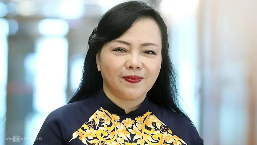 Cựu bộ trưởng Y tế Kim Tiến hôm nay bị xét xử trong vụ án 2 bệnh viện bỏ hoang