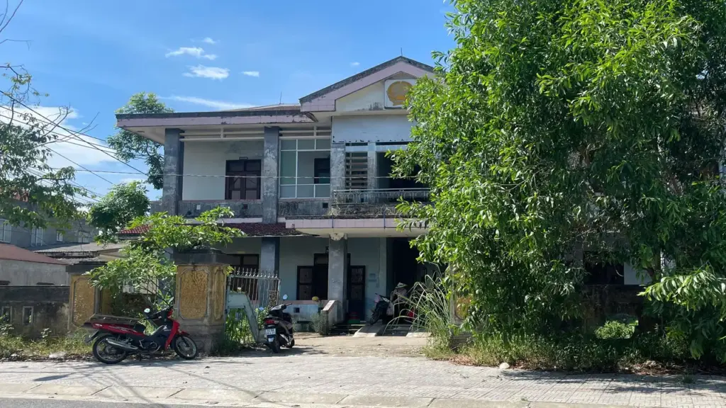 Nghi án người đàn ông đâm vợ cũ trọng thương rồi tự tử bất thành