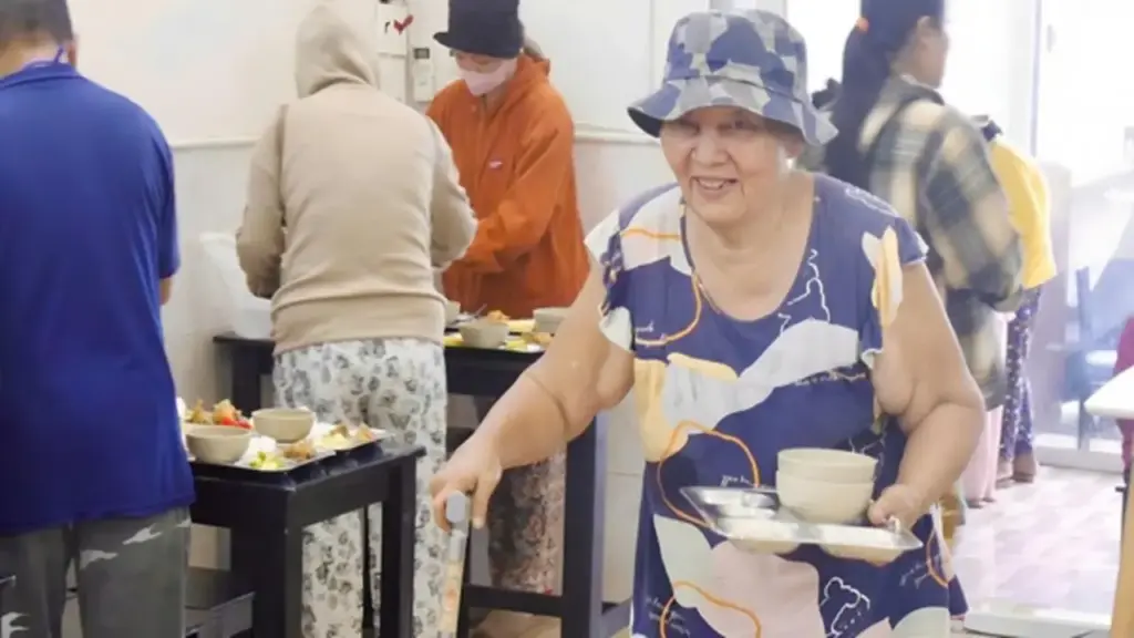 Quán cơm miễn phí gần bệnh viện và lời chúc lạ: ‘Mong không gặp lại’
