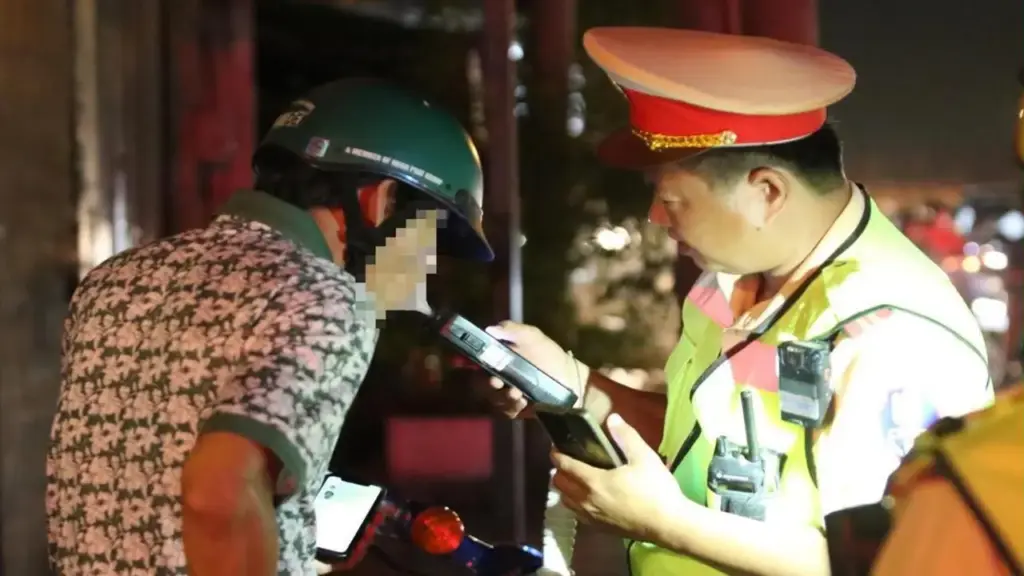 Tòa tối cao: Có nồng độ cồn chưa đủ xác định người vi phạm đã uống rượu bia