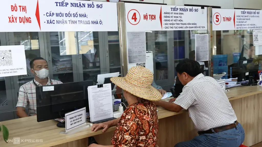 Giấy khai sinh cũ không ghi năm sinh cha mẹ, xin bổ sung được không?