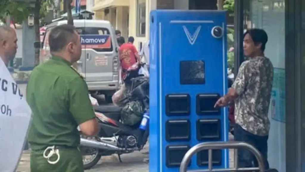 Làm rõ vụ đập phá 11 trạm đổi pin VinFast tại TP.HCM