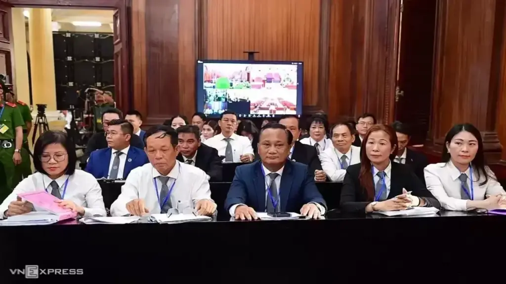 Người không có bằng cử nhân luật có nên được hành nghề luật sư?
