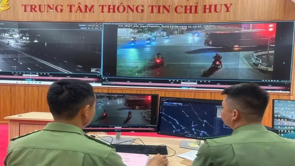 Trích xuất camera AI, công an làm rõ 18 thanh thiếu niên gây rối giữa đêm