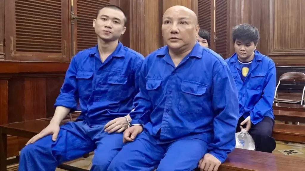 Việt kiều Mỹ bị phạt 11 năm tù vì mua 3 trẻ em đưa ra nước ngoài