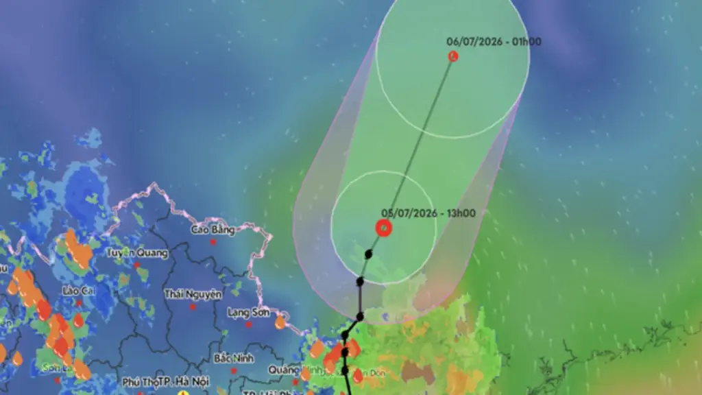 Bão số 1 (bão Maysak) suy yếu thành áp thấp nhiệt đới