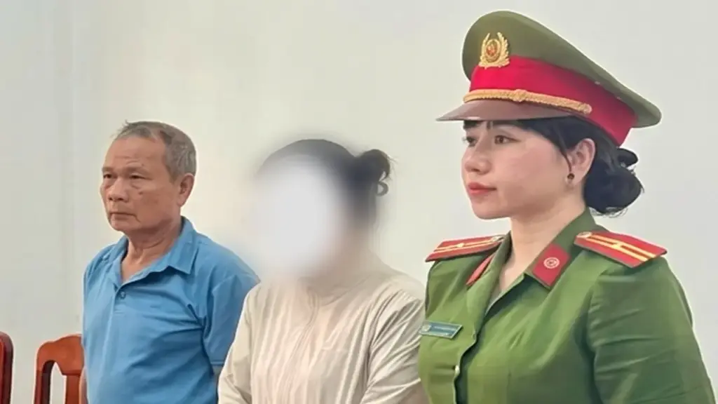 Bắt người phụ nữ lừa đảo bằng cách 'chém gió' chạy việc