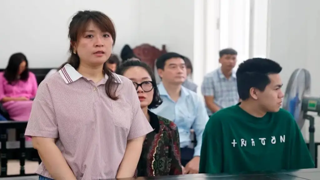 Chủ trang Facebook bán kim cương che giấu 835 tỉ doanh thu: 'Xin phạt tiền để tiếp tục kinh doanh'