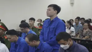 Được công an "mớm" tin, ông chủ MediUSA tiêu hủy chứng cứ xuống sông Hồng