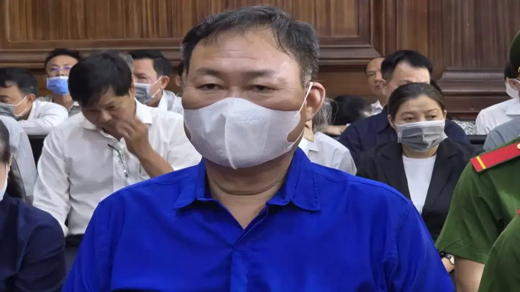 Hoãn phiên tòa xét xử Chủ tịch Tập đoàn Hưng Thịnh