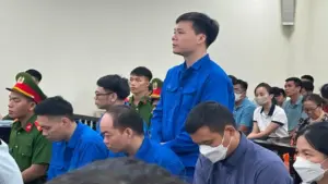 'Ông trùm' đường dây 100 tấn thực phẩm chức năng giả hầu tòa: Hưởng lợi 265 tỉ, bỏ ngoài sổ sách 1.800 tỉ