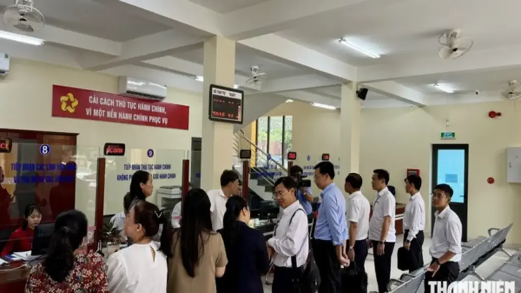 TP.HCM: 116 xã, phường được bổ sung 1 phòng chuyên môn