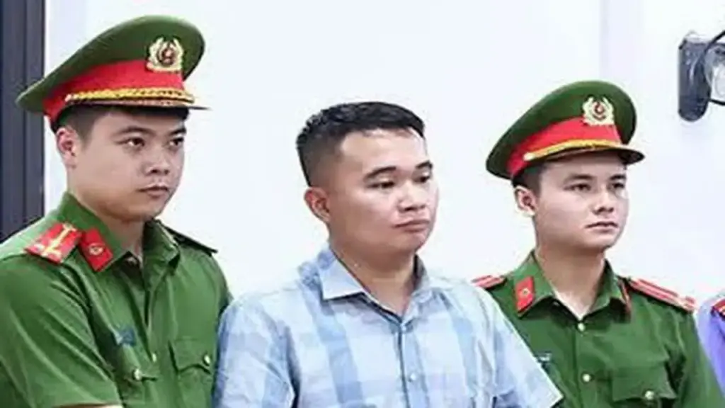 Vụ 140 điểm 10 toán tốt nghiệp: Khởi tố, bắt tạm giam thầy giáo Nguyễn Hà Duy