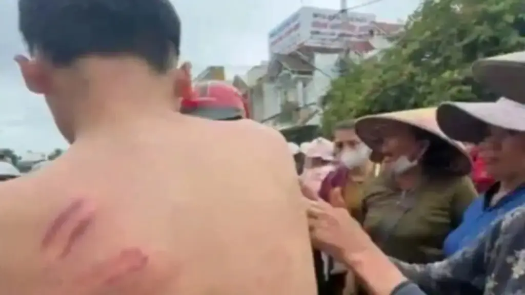 Xác minh video CSGT bị tố truy đuổi, đánh thiếu niên đi xe điện